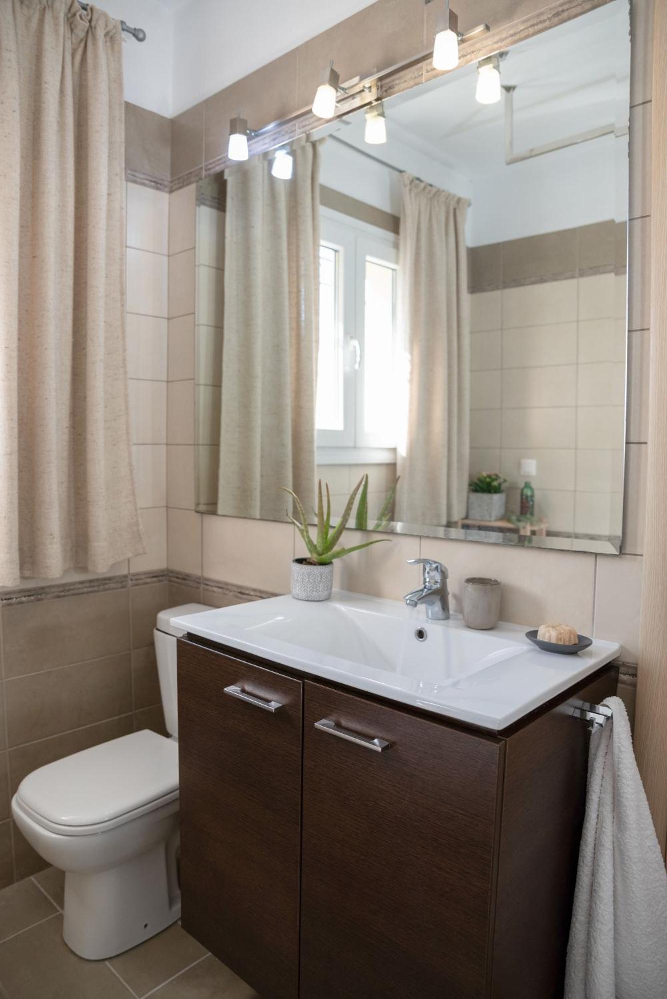 Solari Hill Maisonette Two Private Parking Alepou Ngoại thất bức ảnh