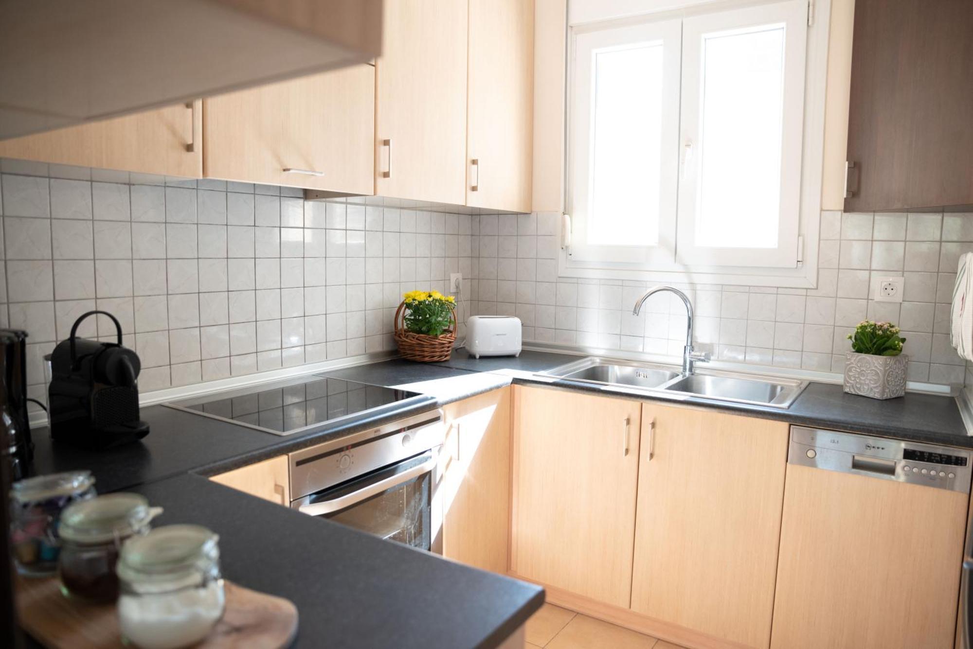 Solari Hill Maisonette Two Private Parking Alepou Ngoại thất bức ảnh